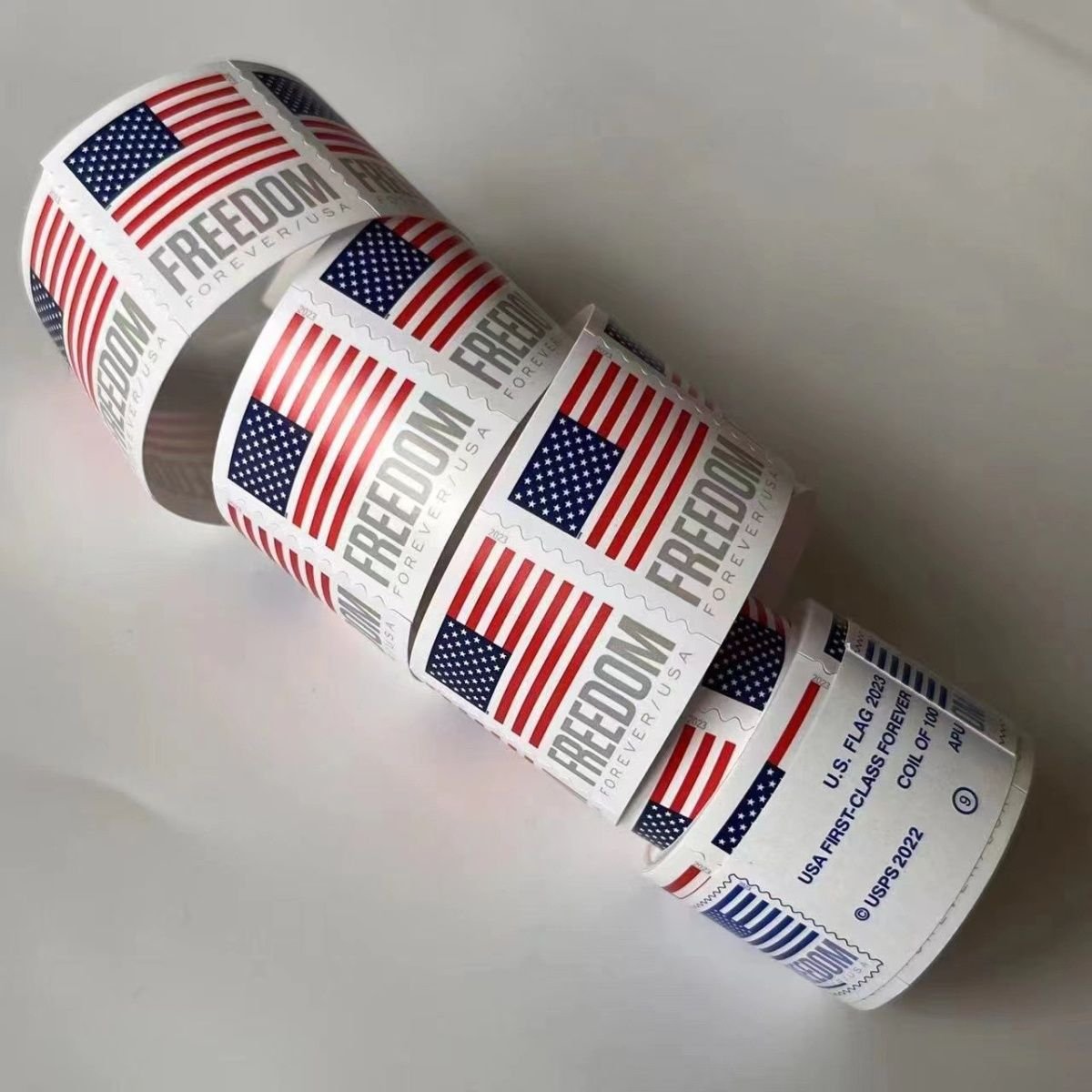 2023 US Flag Forever Stamps Coil of 100 Stamps - Image 4